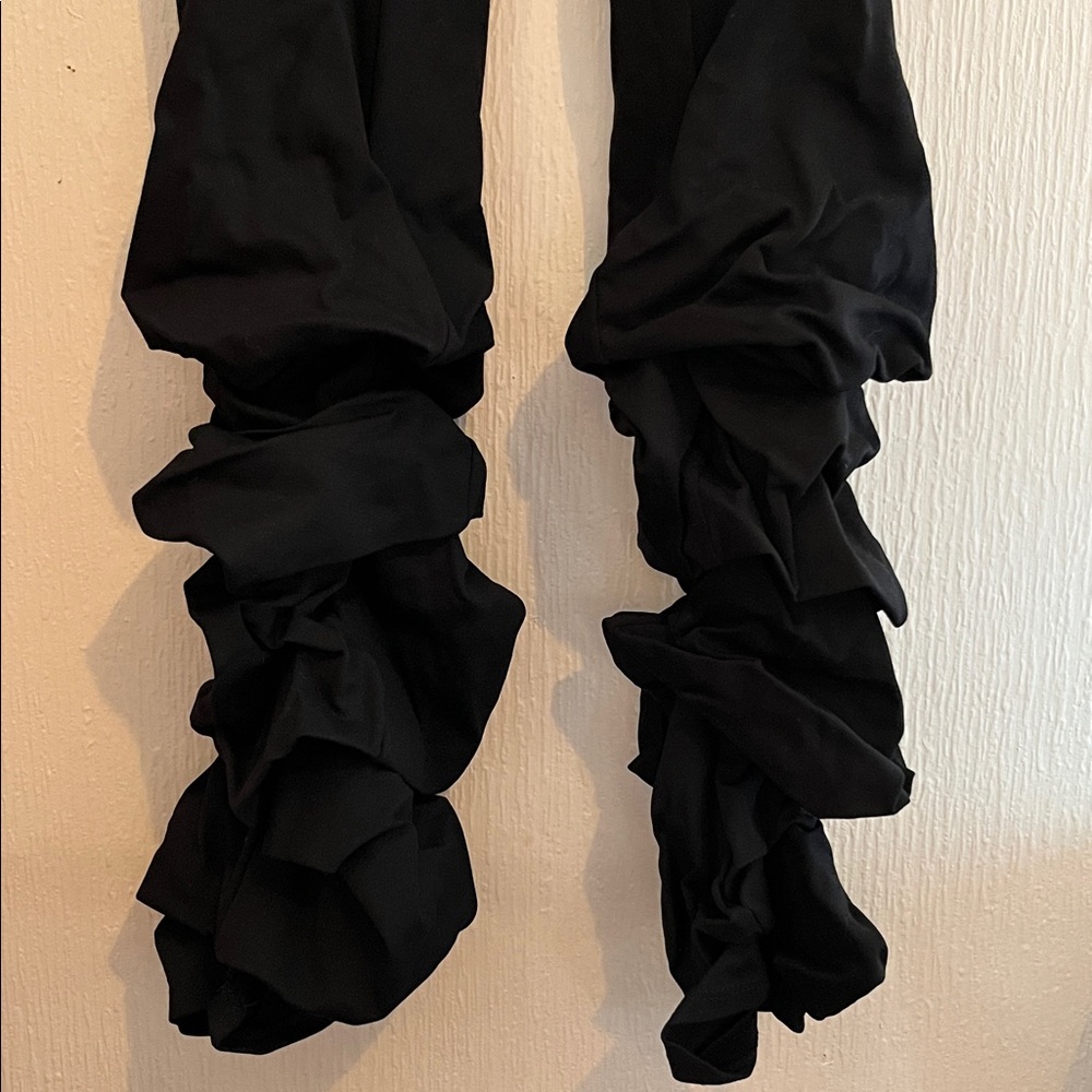 Black Ruched Pants - Picture 2 of 4
